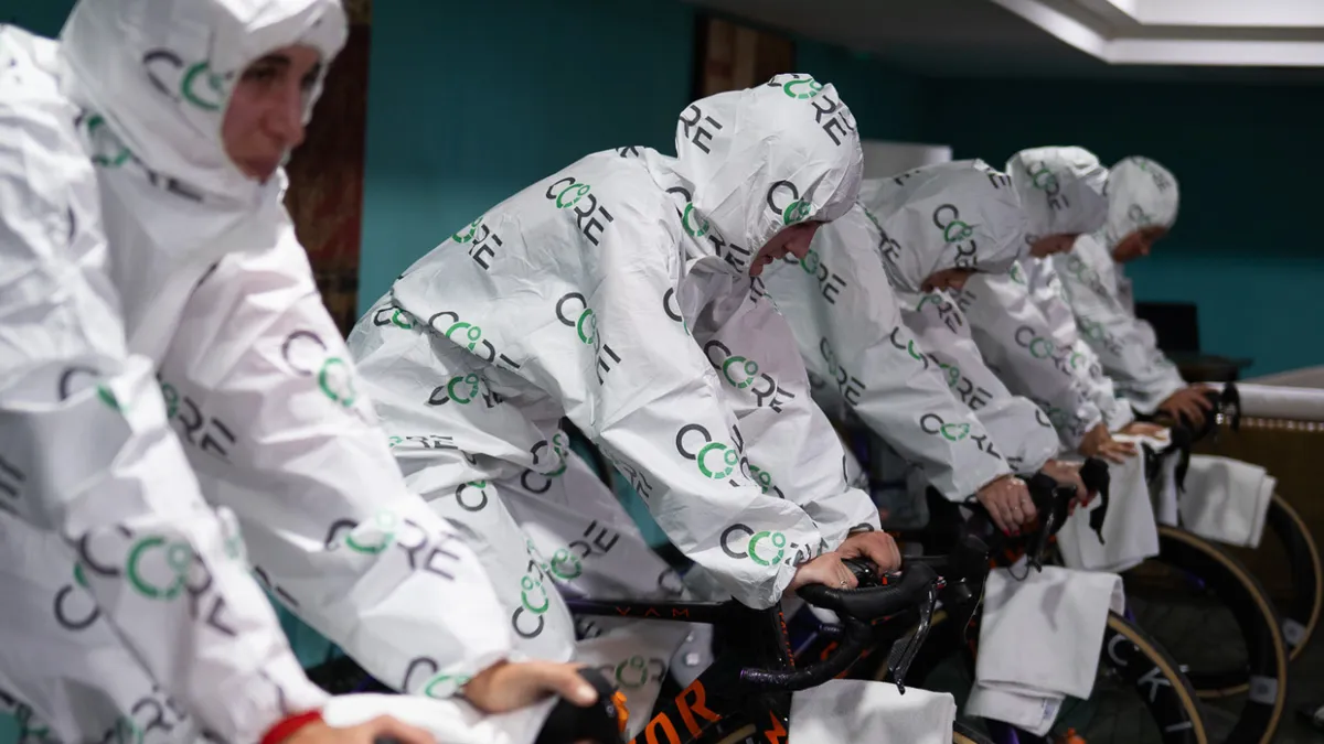 Heat Training im Radsport – Titelbild des SCYENCE-Blogartikels